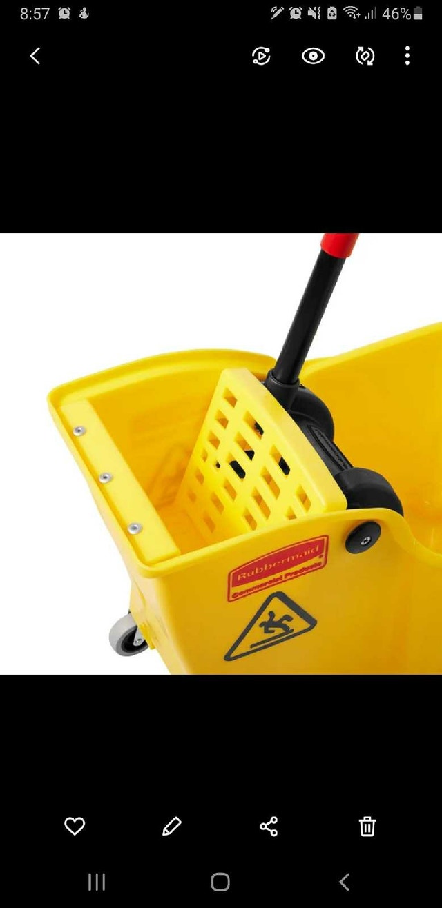 Rubbermaid Commercial Mop Bucket & mop - photo 2