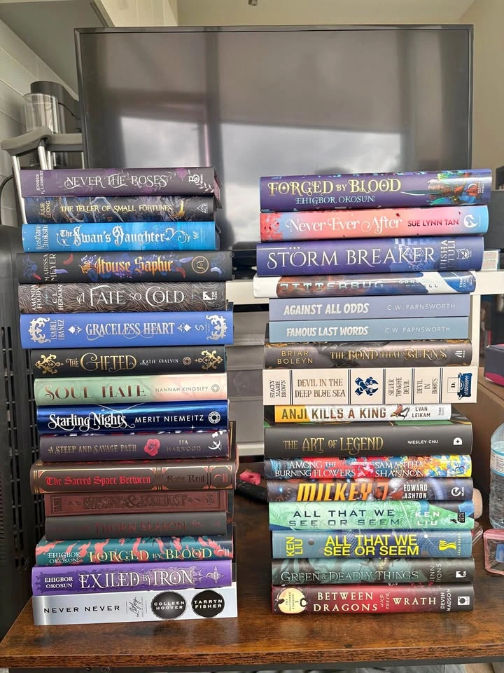 Special Edition Books (Fairyloot, Illumicrate, Owlcrate, etc.)