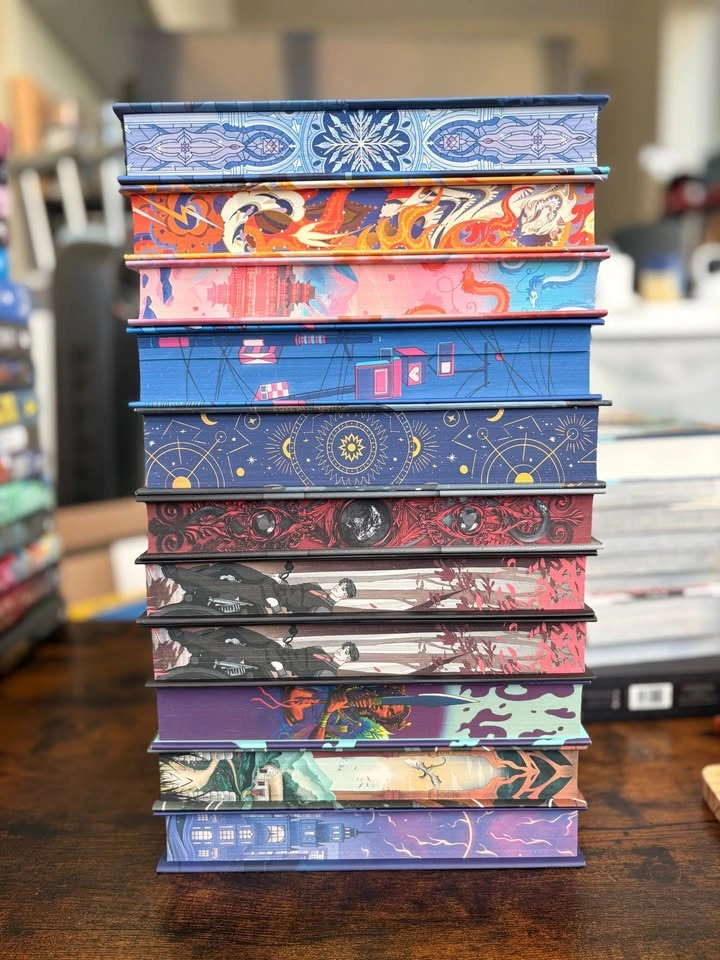 Fairyloot Special Edition Books for sale - photo 2
