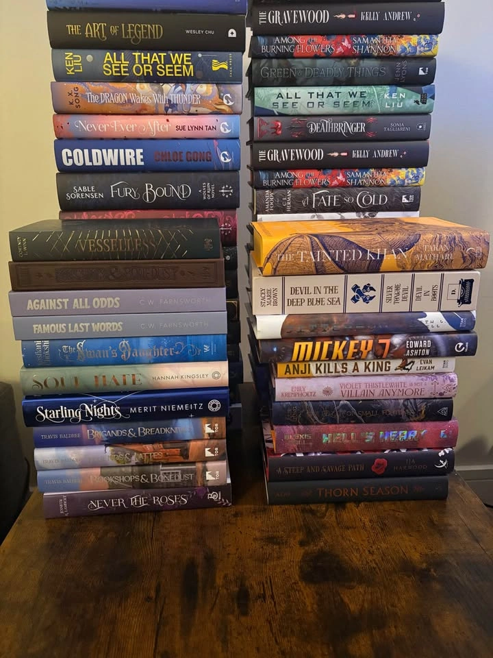 Special Edition Books (Fairyloot, Illumicrate, Owlcrate, etc.) - photo 3