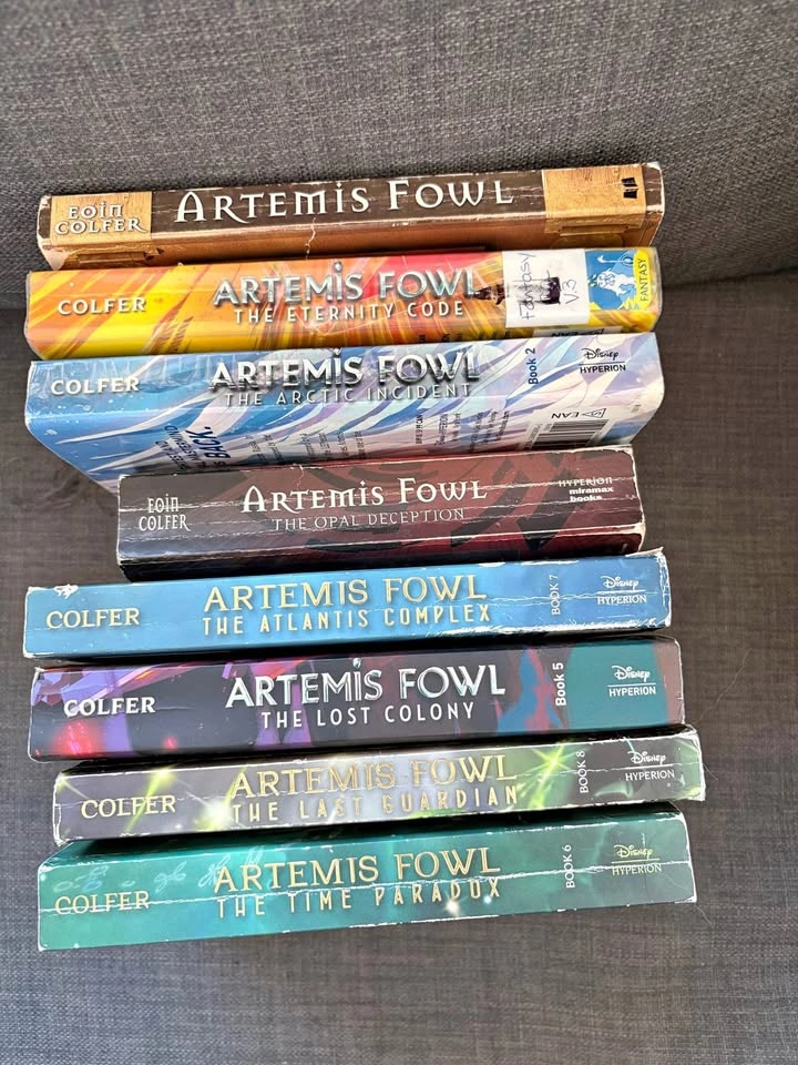 Artemis Fowl bundle (8 books)
