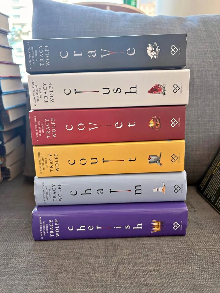 Tracy Wolff Crave Series Set (6 Books) - Romantasy Books
