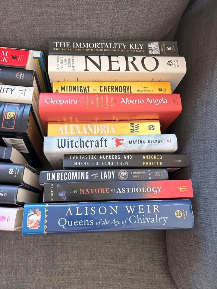 Book Lot (Non-Fiction) - History, Mythology, Science, Biography - photo 4