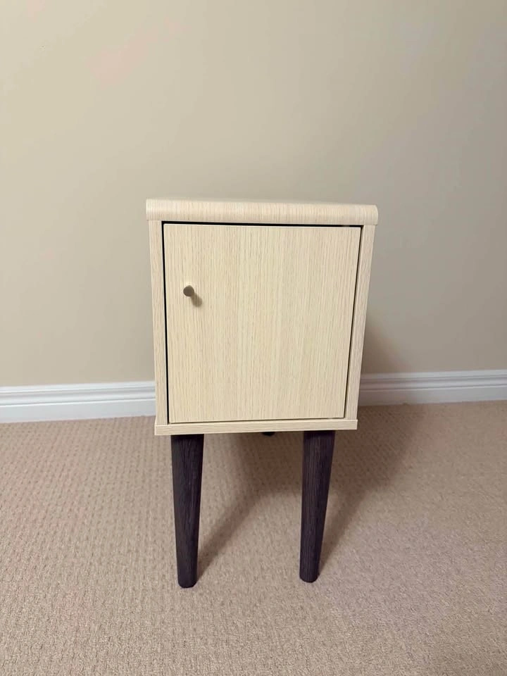 A set of two Side/End Tables for Living room/ Bedroom - photo 2