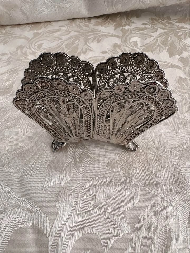 Vintage Silver Filigree Napkin Holder - photo 2