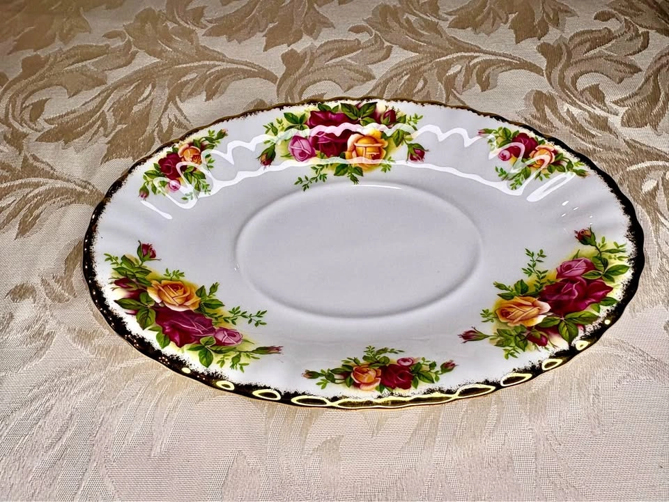 Royal Albert Old Country Roses Gravy Boat Underplate - photo 5
