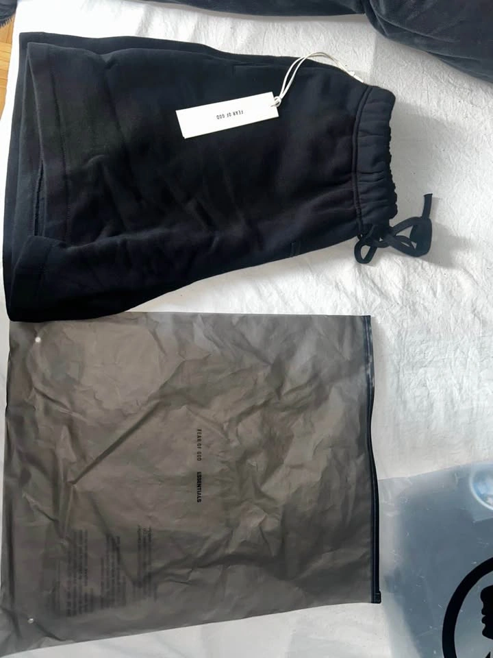 Essentials short Size S - photo 5
