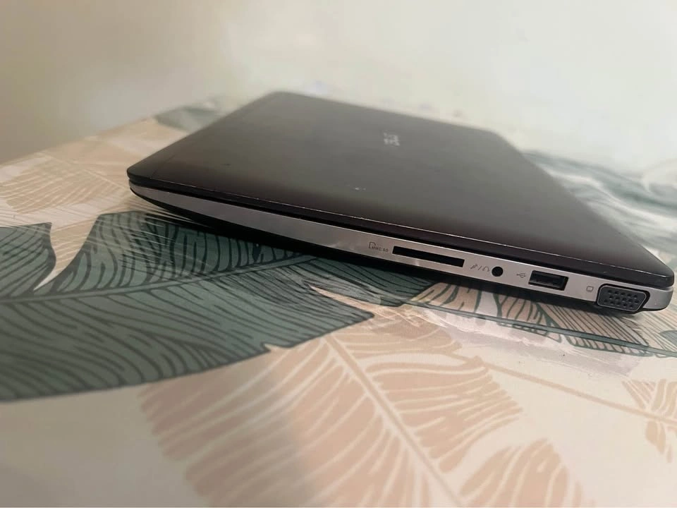 ASUS touchscreen Laptop core i3 - photo 4
