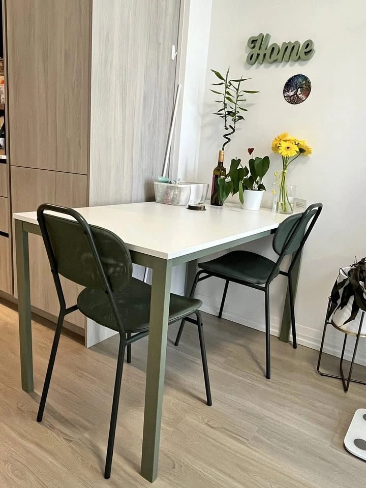 Moving Sale: Downtown Toronto Apartment Furniture & Decor