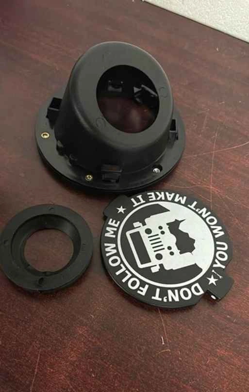 Jeep Gas Cap Cover 'Don't Follow Me' Design - photo 3