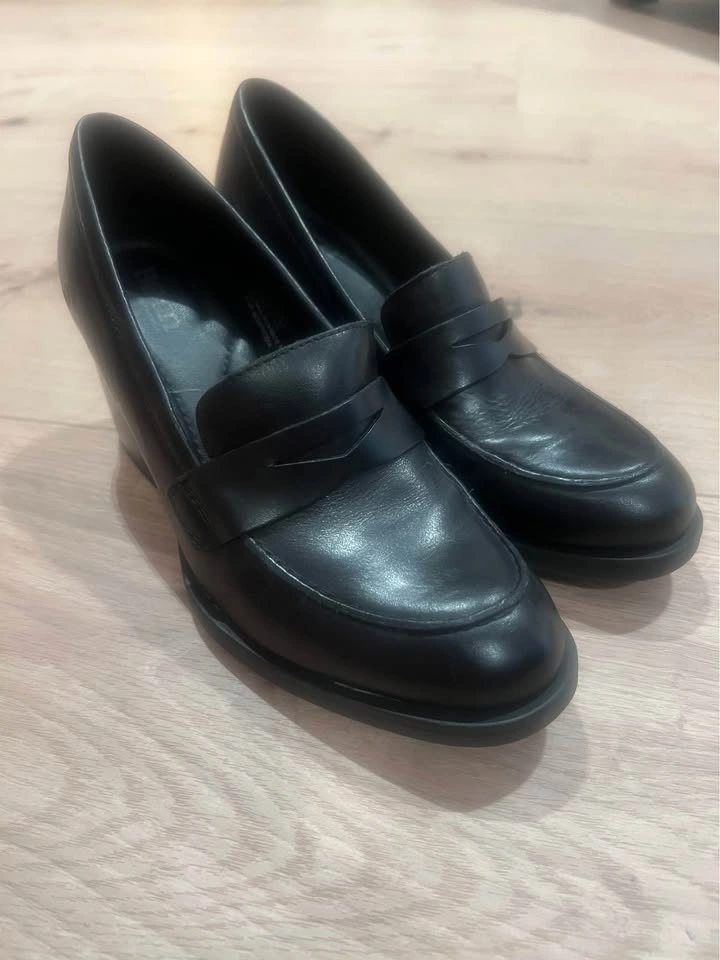 Børn Holliston Block Heel Penny Loafers Sz 7.5 - photo 2
