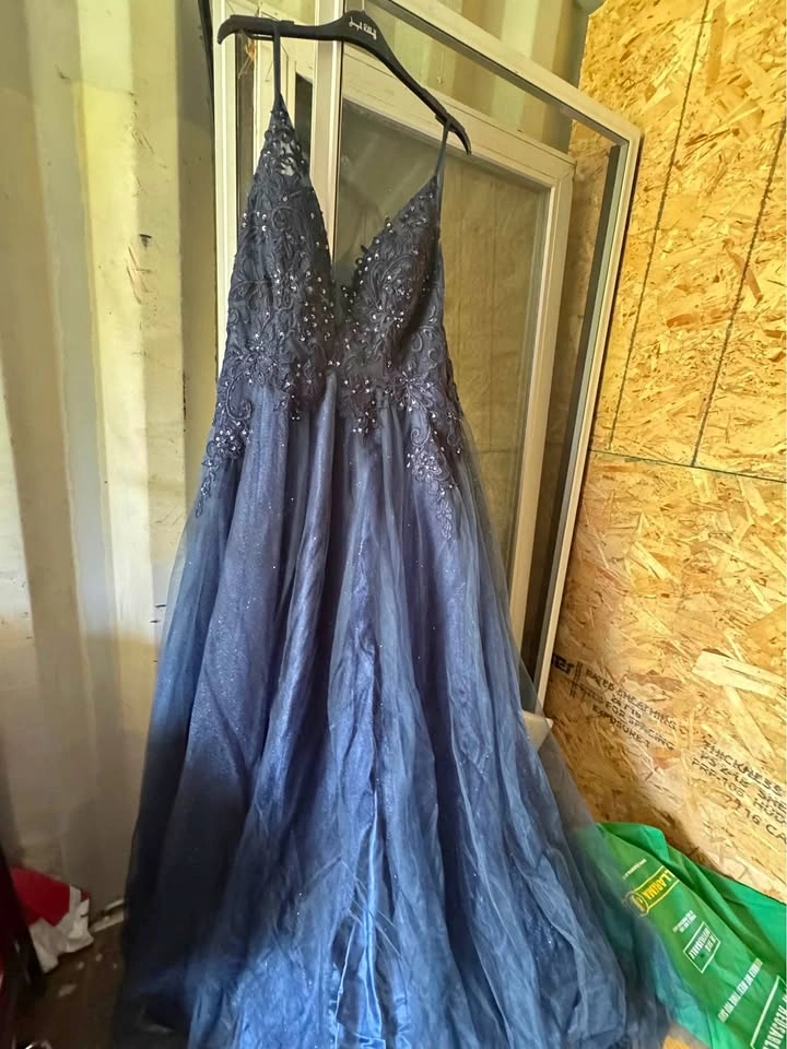 Size 16 Formal Dress