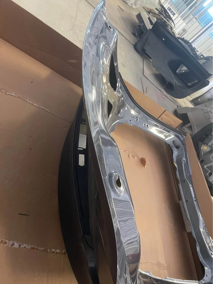 Tailgate Model y - photo 4