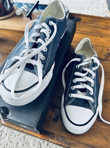 Converse Chuck Taylor All-Stars Men’s Classic Low-Rise, Navy, 8