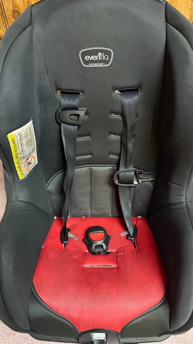 Evenflo Car Seat - photo 2