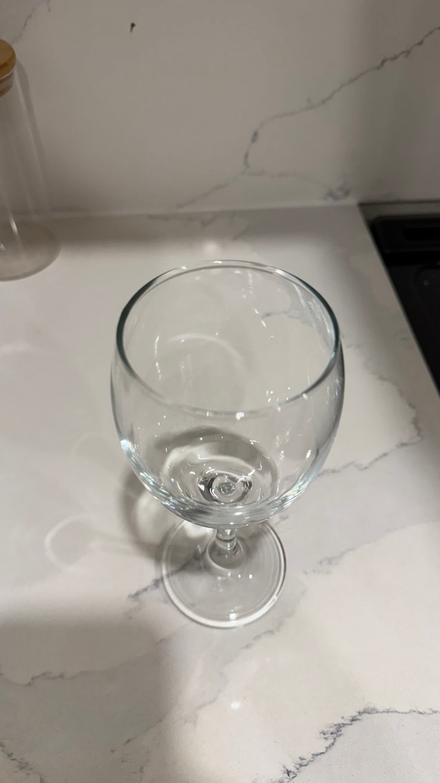 Wine Glass - photo 2