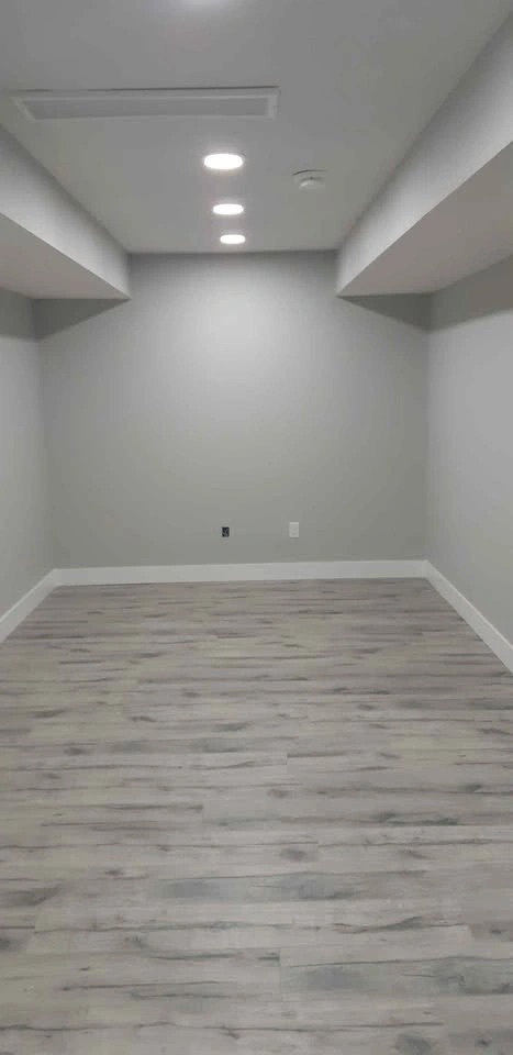 Gorgeous basement suite in 286 Fraser way nw - photo 5