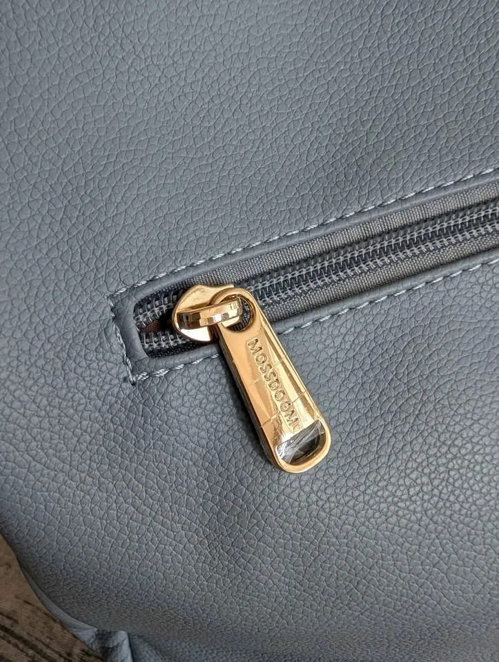 Brand New Blue Hobo Bag image indicator(8)