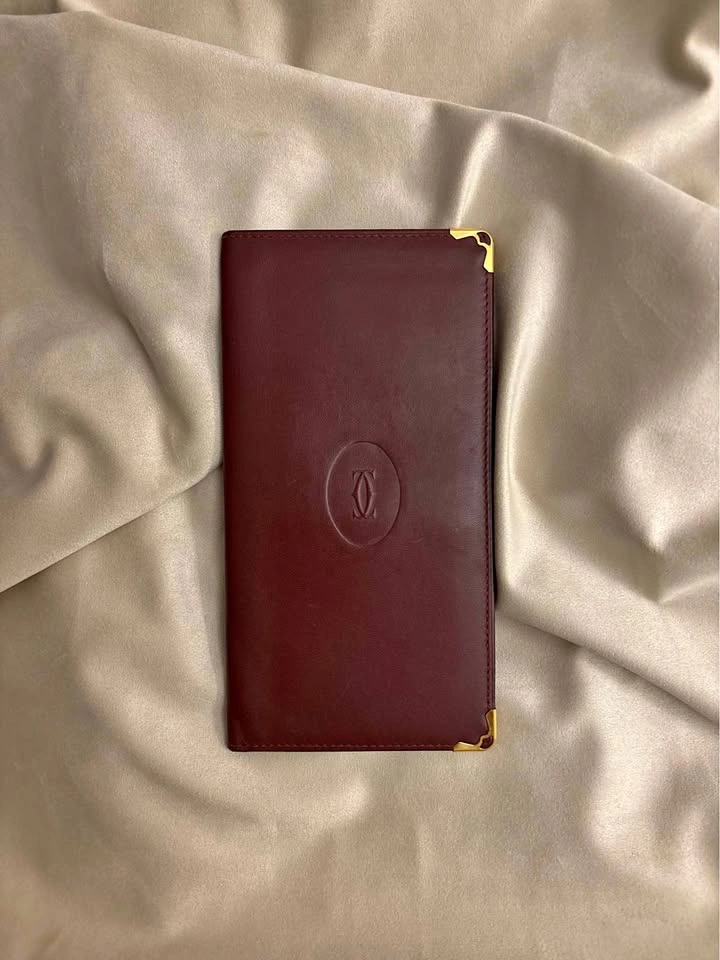 Must de Cartier Bordeaux Long Wallet