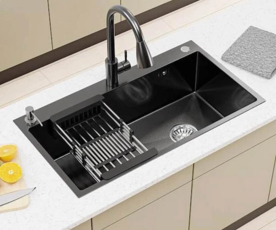 Brand New 32” Workstation Kitchen Sink with Faucet & Accessories - photo 4