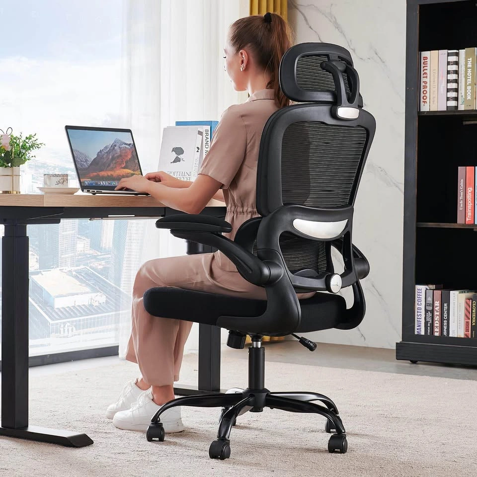 Ergonomic Mesh Office Chair – High Back, 330 lb Capacity - photo 3