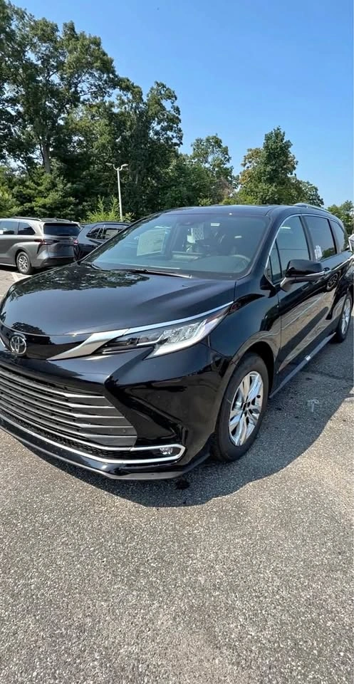 2026 Toyota Sienna · Limited Minivan 4D