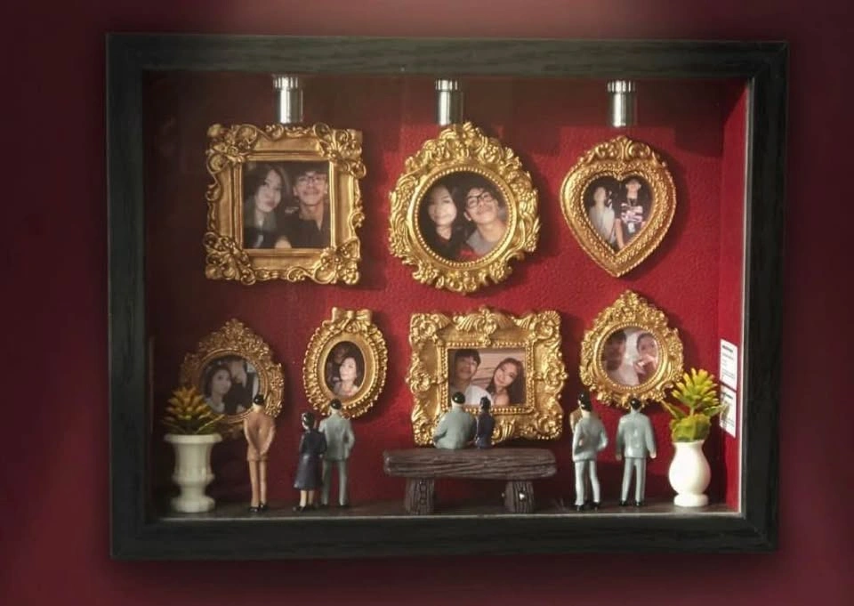 Custom Mini Museum Gallery Frame | Unique Personalized Gift - photo 4