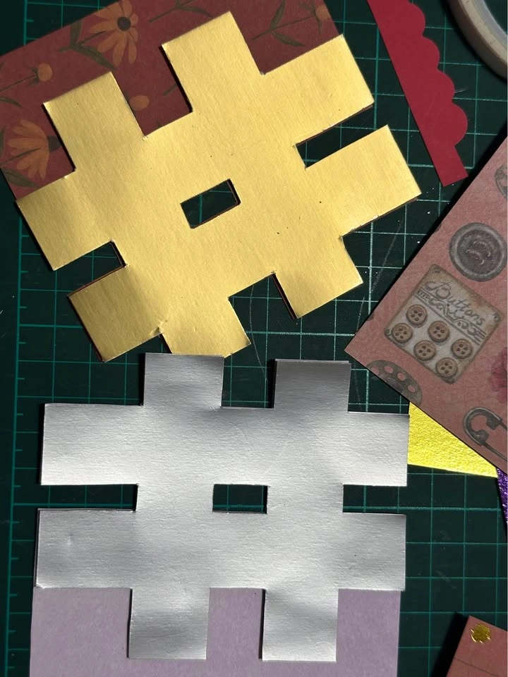 Custom Name Mini Album | Personalized Letter-Shaped Photo Album - photo 5