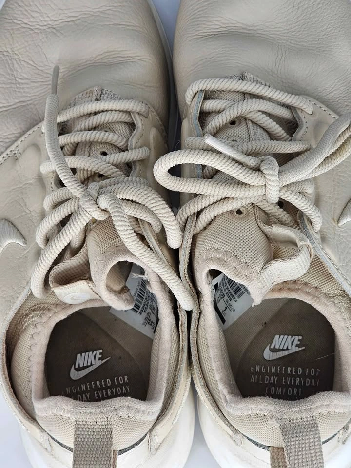 Nike Roshe Two Premium Leather Sneakers - photo 4