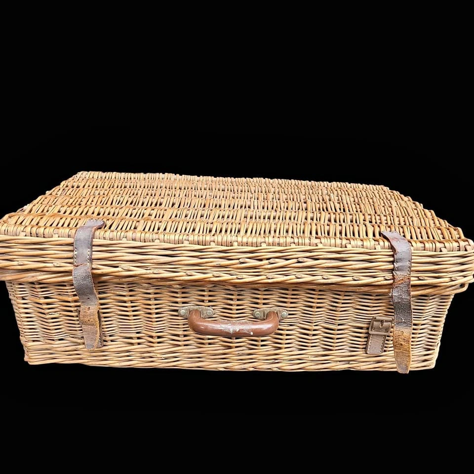 Vintage Optima Picnic Basket Set- Made In England