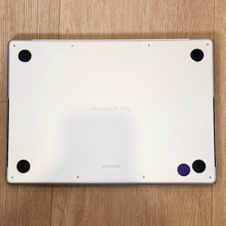 Apple MacBook Pro 14-inch M3 1TB SSD *AppleCare+* - photo 3