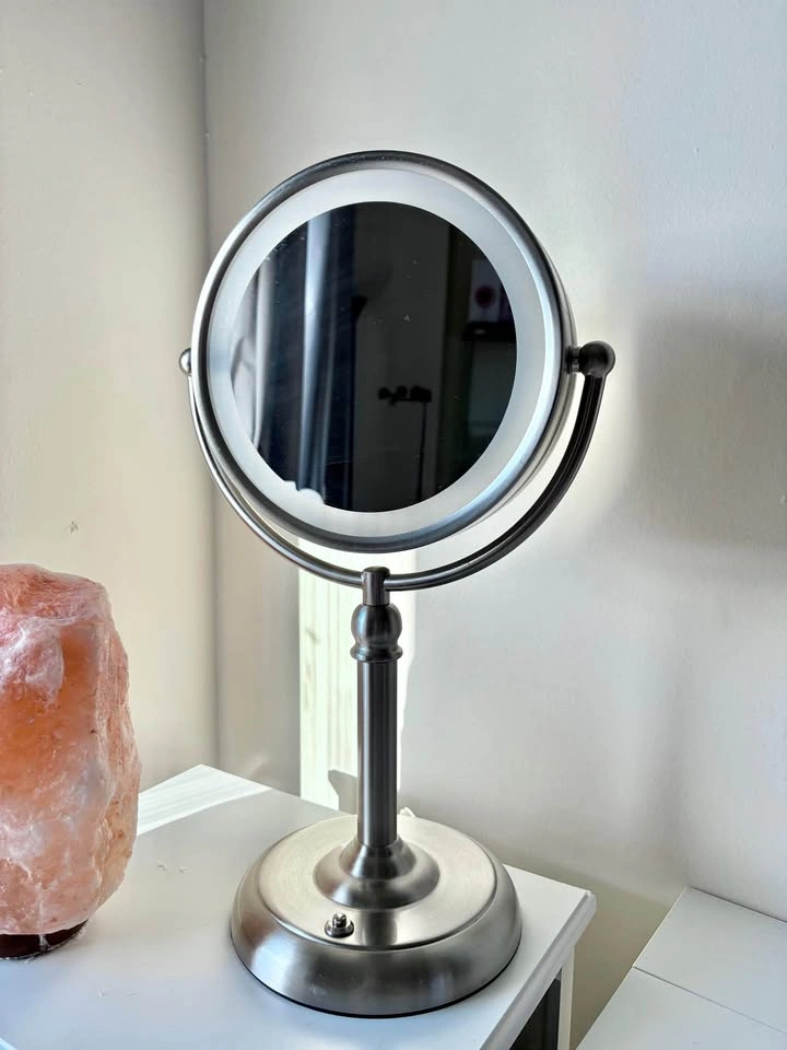 Light up Mirror