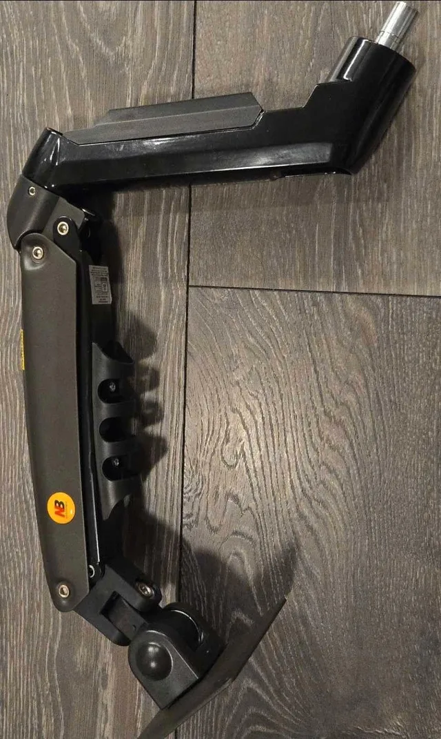 Ergotron Monitor Arm thumbnail