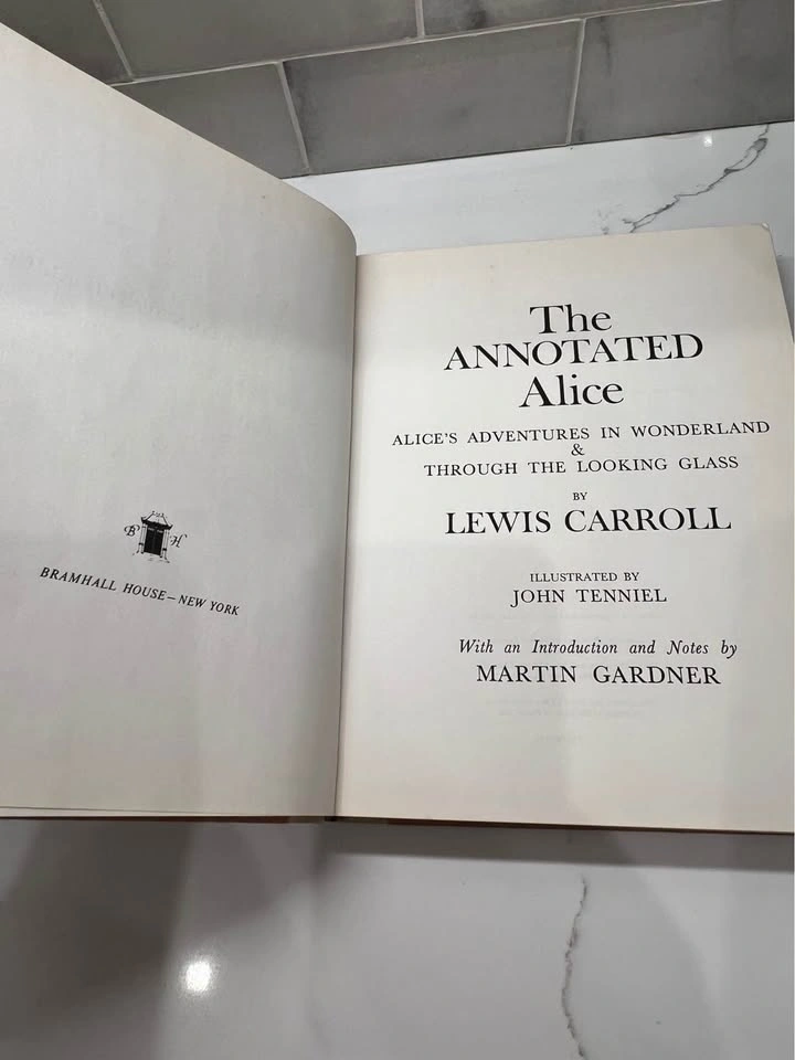 Vintage 1960 The Annotated Alice Hardcover Book - photo 2