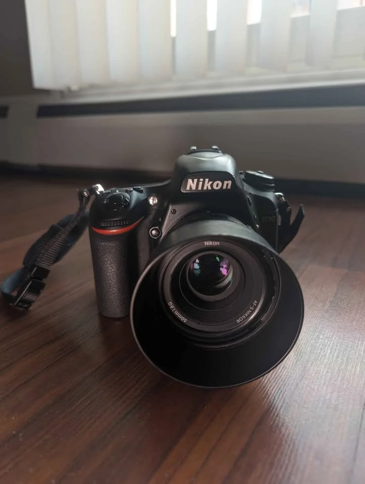 Nikon D750 + 2 lenses + flash + 1 additional battery - photo 2