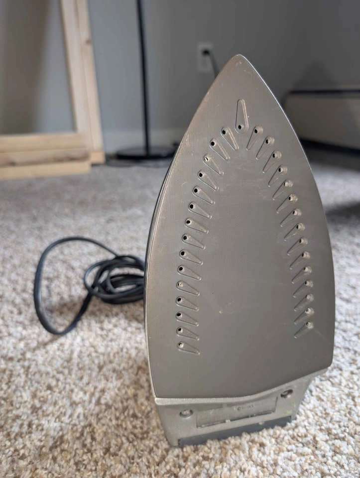 Clothes iron - photo 3