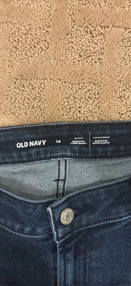 Old Navy Rockstar Super Skinny Jeans Size 14 - photo 2