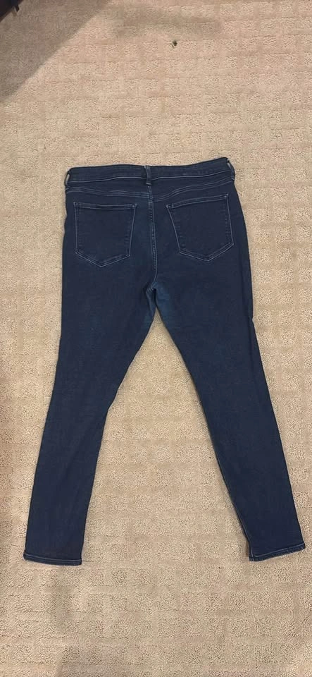 Old Navy Rockstar Super Skinny Jeans Size 14 - photo 3
