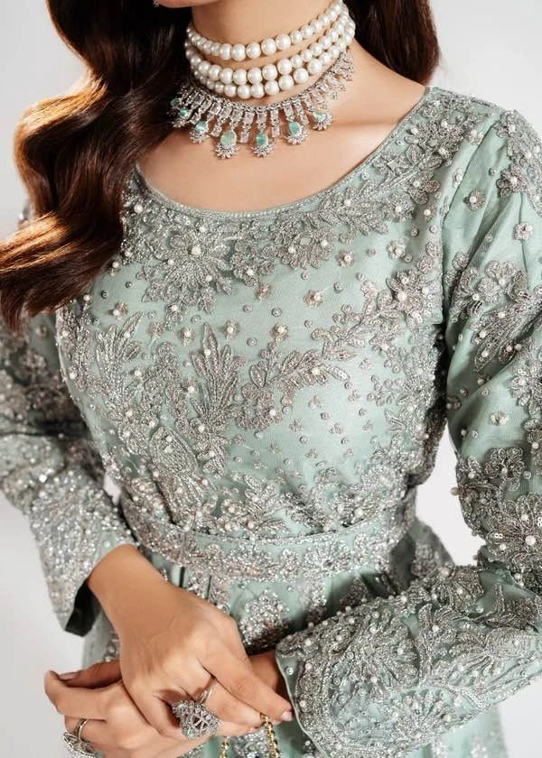 Luxury Wedding Dress/Party Wear Medium Size - photo 5