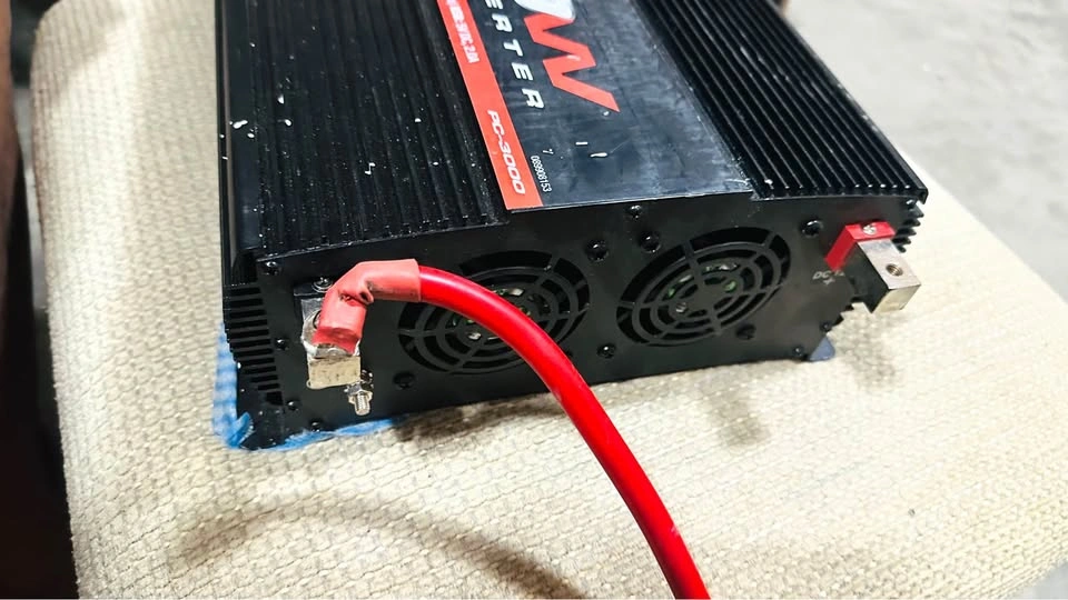 Schumacher PC-3000 Power Inverter (DC to AC) - photo 3