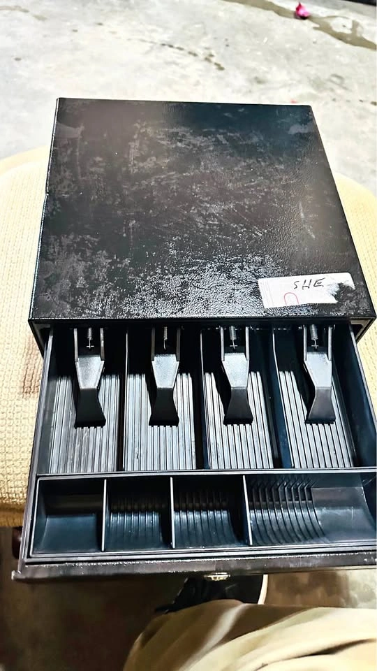 MMF POS Cash Drawer (VAL-u Line 13x13) - Reliable & Compact