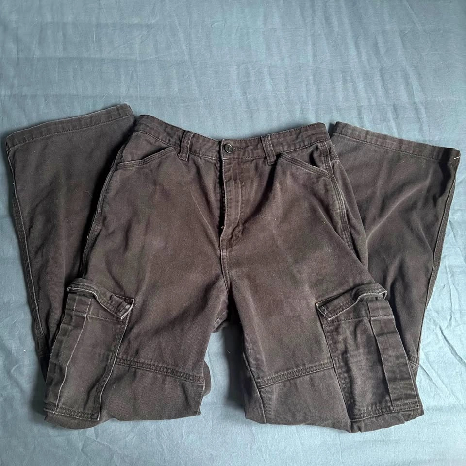 black cargo pants