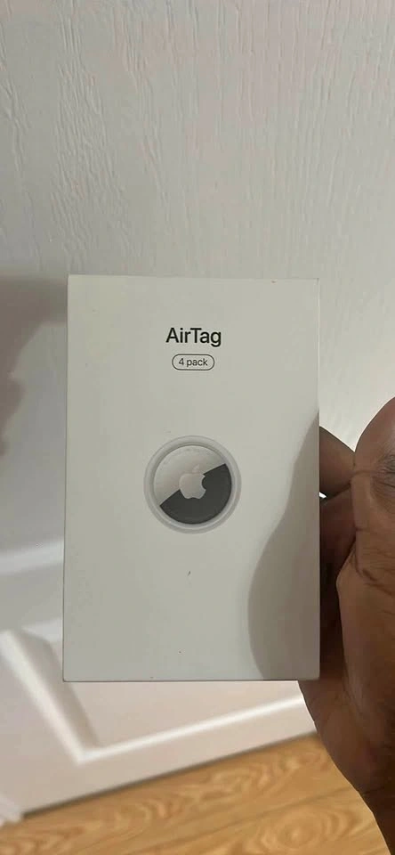 Apple AirTags 4 pack