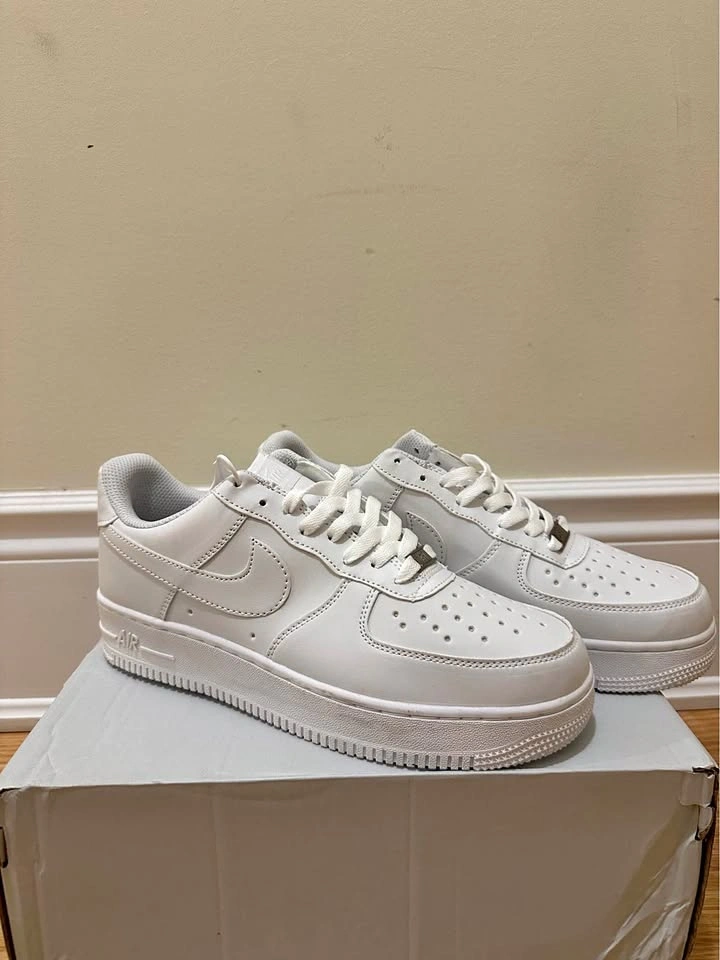 Nike Air Force 1 ’07 Triple White – Size 9.5 (Brand New)