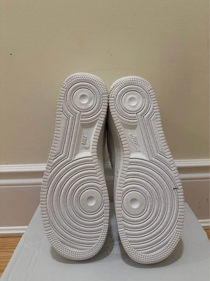 Nike Air Force 1 ’07 Triple White – Size 9.5 (Brand New) - photo 4