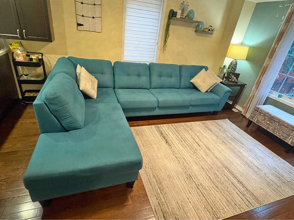 Sectional sofa