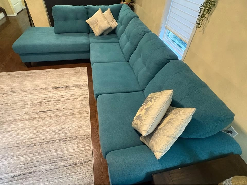 Sectional sofa - photo 2