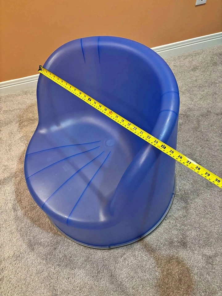 Set of 2 Blue Plastic Chairs