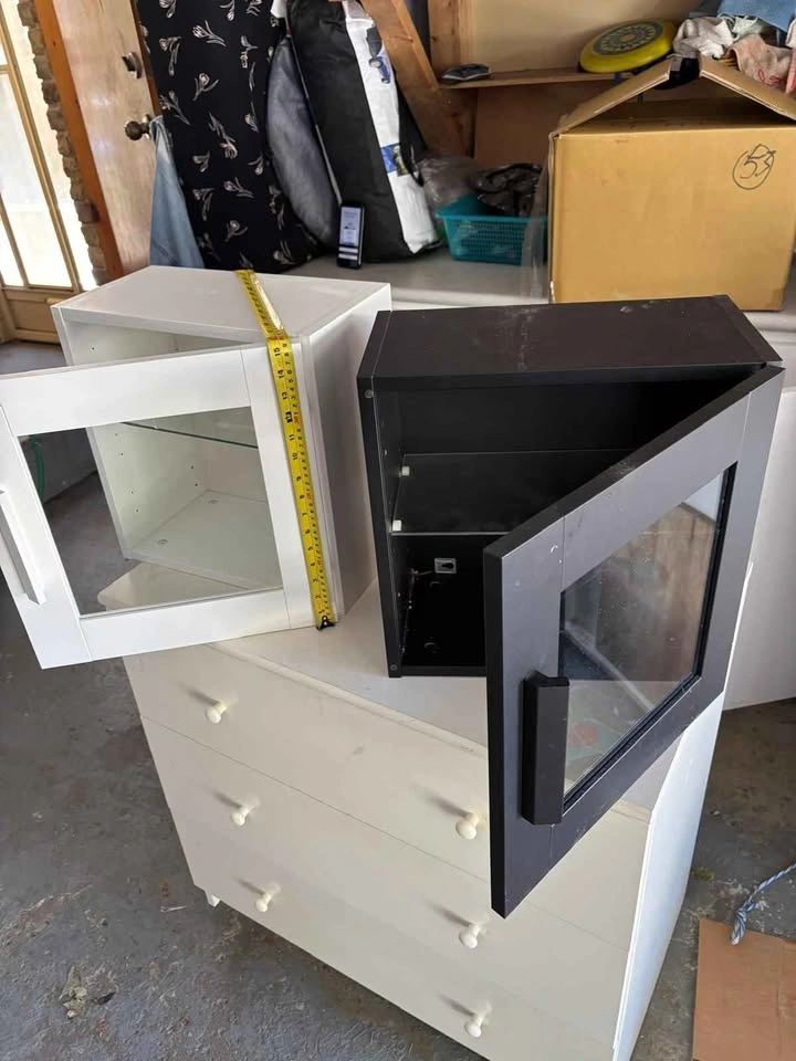 4 IKEA EKET Wall-Mounted Cabinets with Glass Doors - photo 2