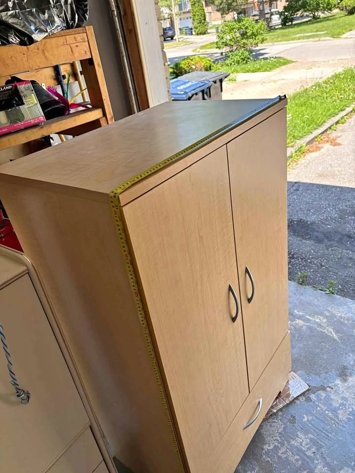Light Wood Storage Cabinet with Drawer